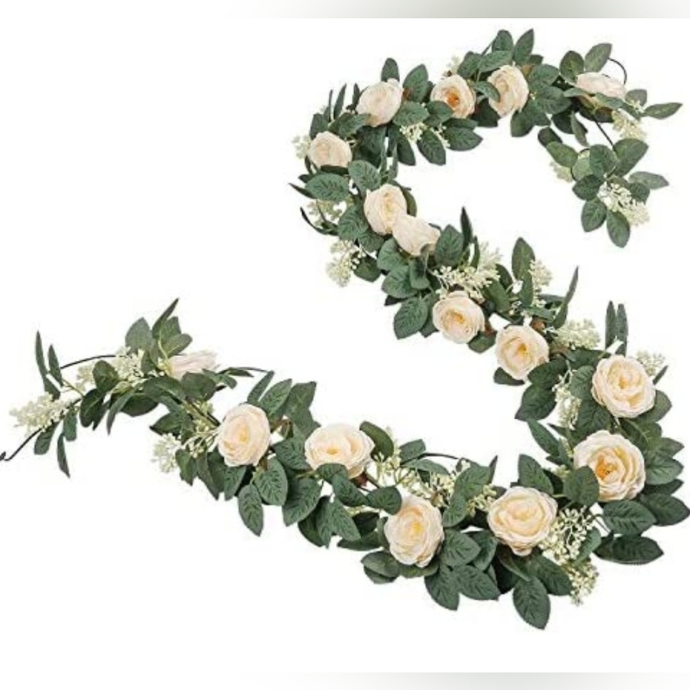 4 Rose garlands
